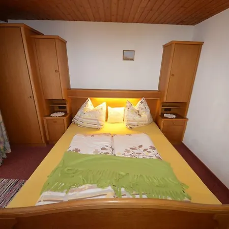 Ferienwohnung Haus Hubertus Apartamento Finkenberg